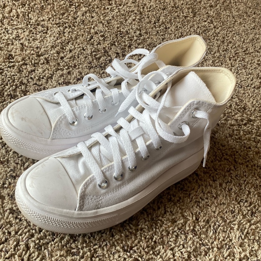 Platform Converse